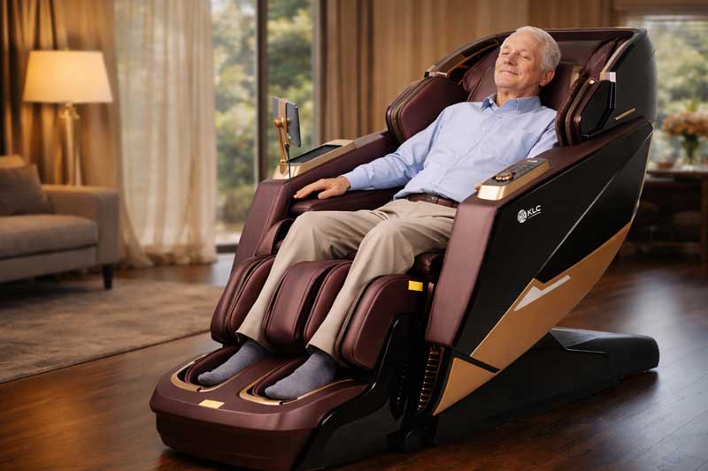 صندلی ماساژور برای افراد مسن